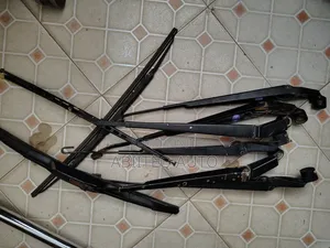 Toyota Land Cruiser 79 Series Wiper Arms