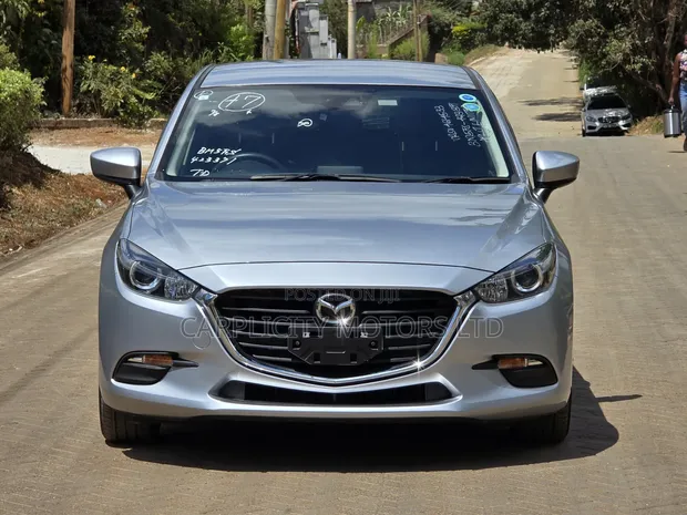 Mazda Axela 2019 Silver - 1