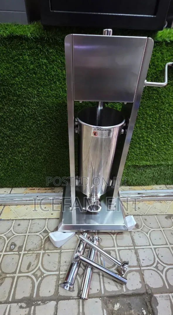 5 Litre Manual Sausage Filler Machine - 1