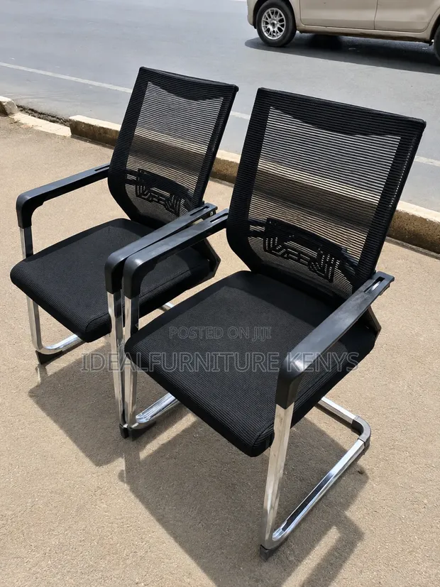 Premium Black Mesh Visitor & Conference Chair - 1