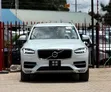 Volvo XC90 D5 2019 Nyeupe - 1