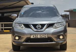 Nissan X-Trail 2015 Kijivu