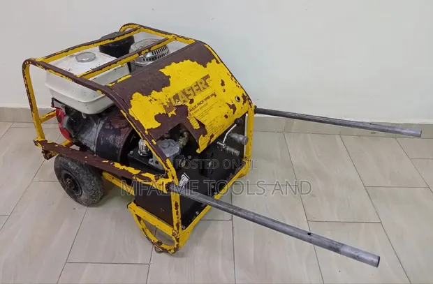 Used Fraser Hydraulic Power Pack - 11HP Honda GX340 - 1
