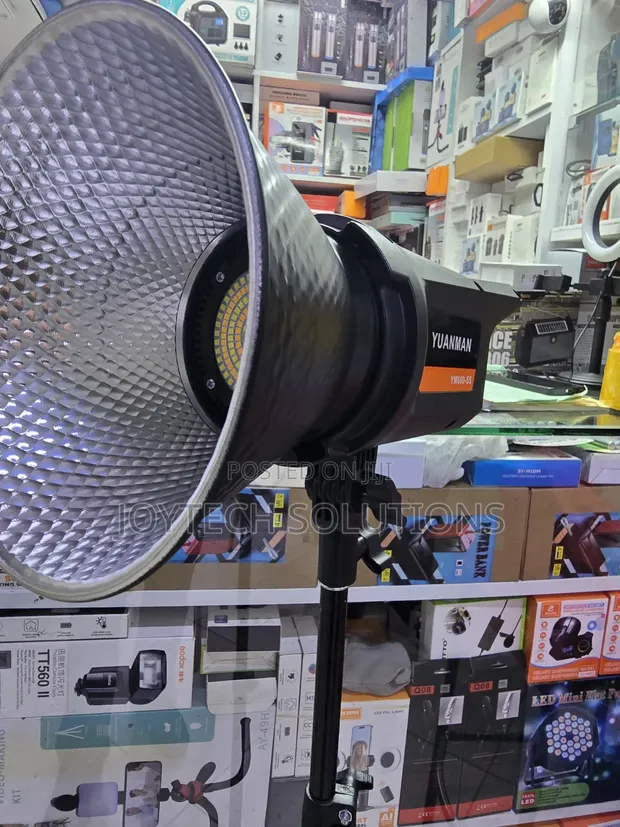 Pro Studio Video Recording Light for Portrait & Product Photography - 1