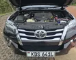 Toyota Fortuner 2018 Nyeusi - 5