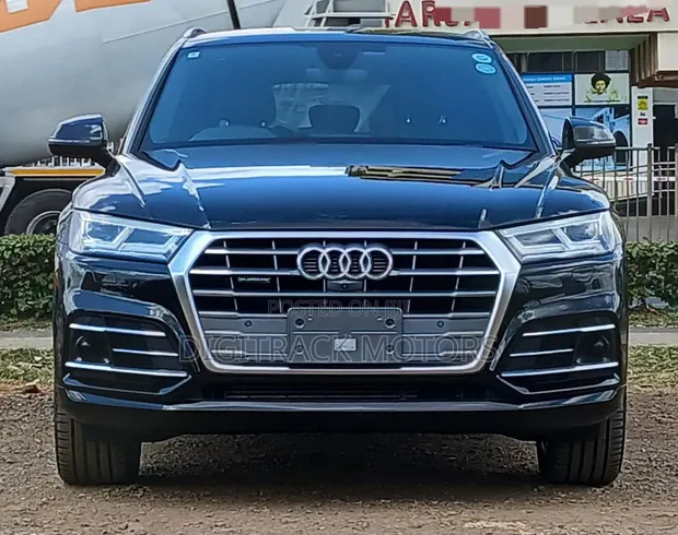 Audi Q5 2.0T Premium AWD quattro 2019 - 1