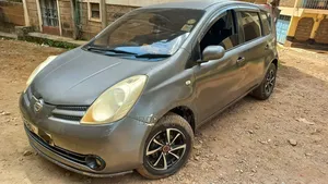 Nissan Note 2007 Kijivu