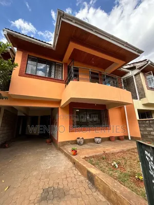 Townhouse ya Vyumba 5 vya Kulala kwa Upangaji Lavington