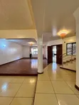 Townhouse ya Vyumba 5 vya Kulala kwa Upangaji Lavington - 4