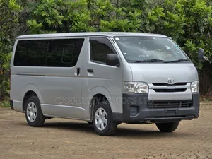 2019 Toyota HiAce 7L