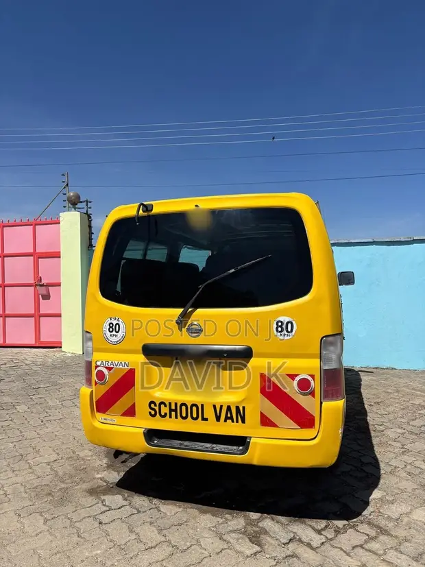 Nissan Caravan (Urvan) 2009 School Van - Yellow - 1