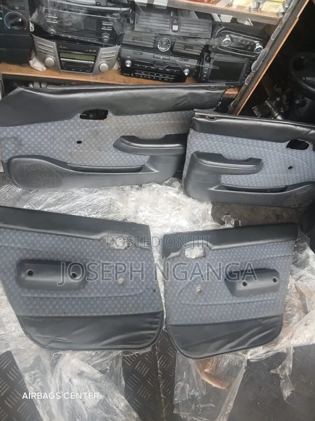 Toyota 102 Door Covers (G-Touring) - 1