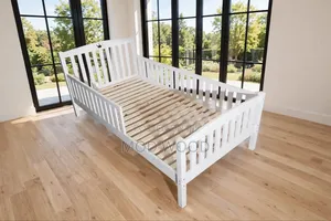 Kitanda cha Mbao cha Royal White 3x6ft chenye Kinga