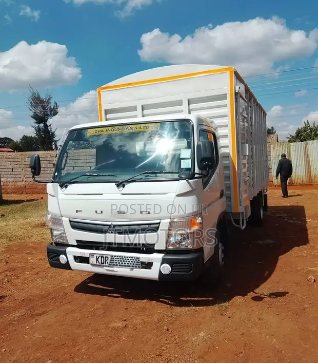 Mitsubishi Fuso Canter 2023 - Turbo Diesel - 1