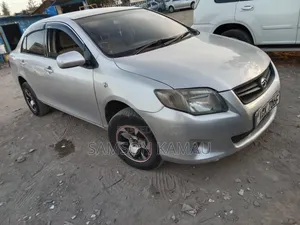 Toyota Axio 2010 Nyeupe