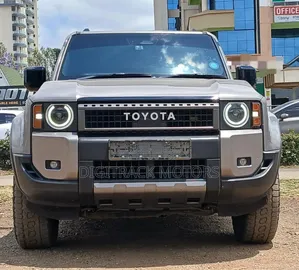 Toyota Land Cruiser 250 Series 2025