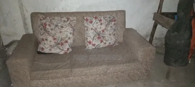 Used Sofa - Best Brand - 1