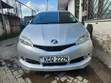 Toyota Wish 2011 Nyeupe - 2
