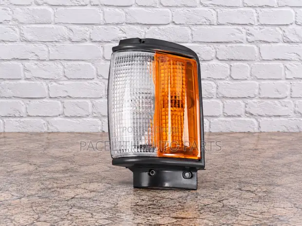 Toyota Hilux YN55/65 Corner Lamp (1984-1987) - Black - 1