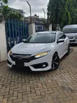 Honda Civic 2019 Nyeupe - 2
