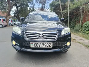Toyota Vanguard 2013 Black