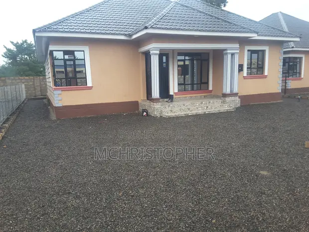 3 Bedroom Bungalow with SQ in Rimpa for Sale - 1
