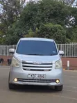 Toyota Noah 2008 Silver - 1