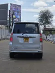 Toyota Noah 2008 Silver - 4