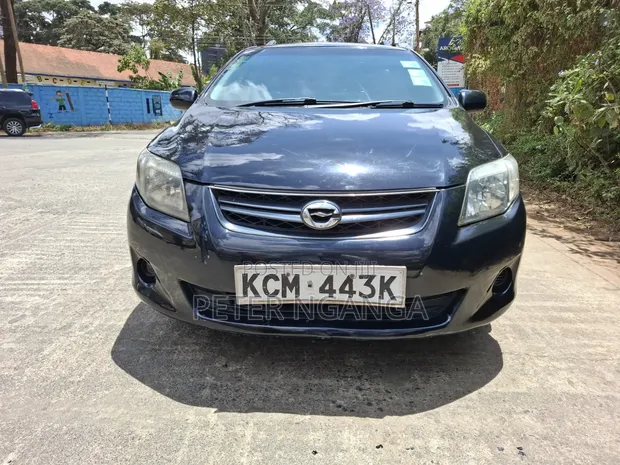 Toyota Corolla Fielder 2011 Black - 1