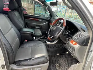 Toyota Land Cruiser Prado 3.0 D-4D 5dr 2006 Silver