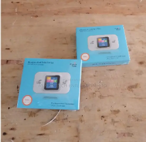 4G Mobile WiFi Hotspot - MF880 - 1