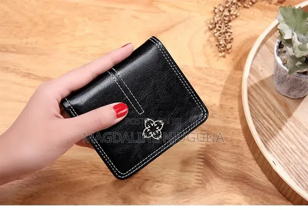 Small Fold Wallet - Genuine Leather - 1
