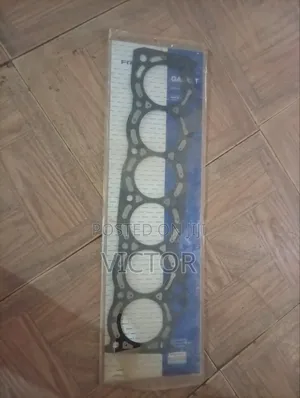 Mitsubishi FH Engine Gasket - Brand New