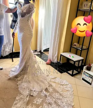 Harusi Mpya Gauni - Satin & Lace