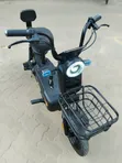 E-Piki Pikipiki ya Umeme Mpya 2025 Nyeusi - 4