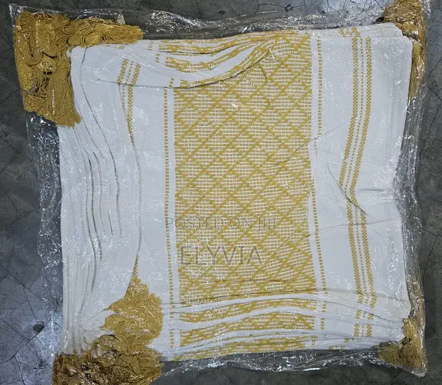 Seti ya Vifuniko vya Mito ya Boho yenye Tassels - 1