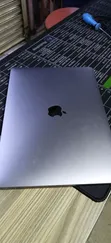 Apple MacBook 2017 8GB RAM, 256GB SSD - 1