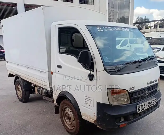 Tata Ace 2020 White - 1