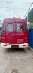 Mitsubishi Fuso Rosa 2018 Bus - Nyekundu - 5