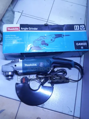 Makita GA9020 Grinder ya Inchi 9