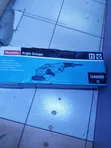 Makita GA9020 9-inch Angle Grinder - 2
