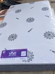 Soft 4x6 Memory Foam Mattress Topper yenye Kingo Zilizofiti - 1