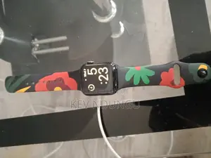 Apple Watch SE 2 (40mm)