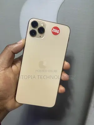 Apple iPhone 11 Pro Max 256GB Gold