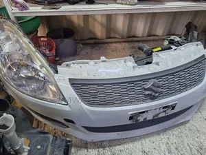 Suzuki Swift Nosecut (Isiyo Xenon)