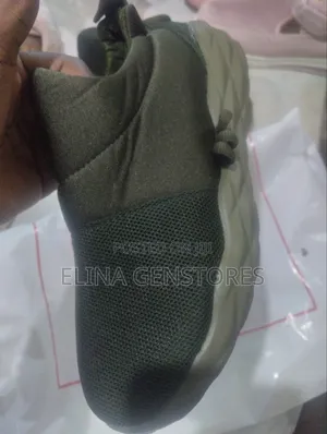 Women's Flying Woven Sports Shoes