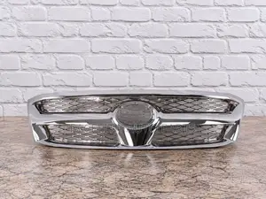 Chrome Grille for Toyota Hilux Vigo (2004-2007)