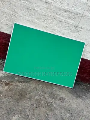 120cm x 90cm Notice Board