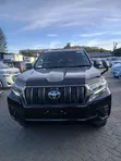 Toyota Land Cruiser Prado 2022 Nyeusi - 1