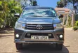 Toyota Hilux 2018 Beige - 1